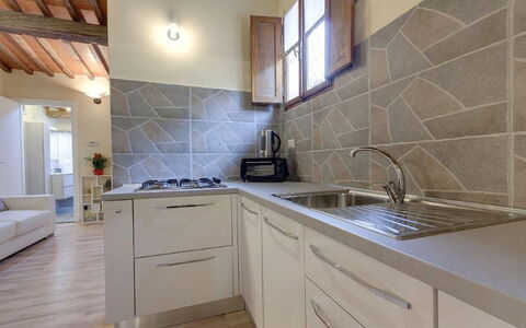 Residenza Monna Lisa: Ejendom, Countertop, Værelse, Cabinetry, Flise, Køkken, Møbel, Indretning, Bygning, Etage