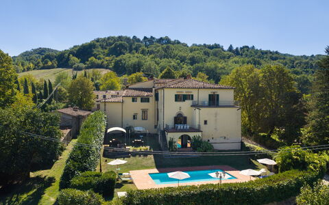 Villa Sieve: Estate, Hacienda, Villa, Have, Mansion, Landscaping, Eco Hotel, Hotel, Udvej