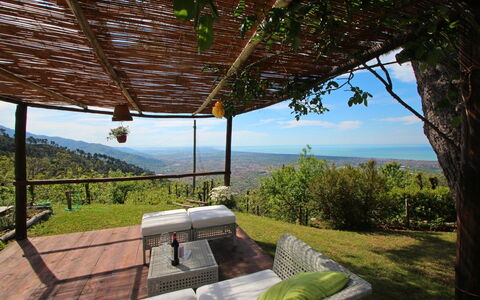 Villa Miramare: Ejendom, Hus, Værelse, Ejendom, Bygning, Træ, Udvej, Sommerhus, Indretning, Villa