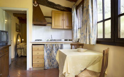 Torretta 4: Værelse, Ejendom, Møbel, Bygning, Indretning, Etage, Countertop, Hus, Køkken, Ejendom