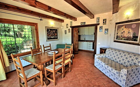 Raggio Di Sole Sull'argentario: Ejendom, Værelse, Bygning, Møbel, Indretning, Ejendom, Hus, Loft, Bord, Hjem