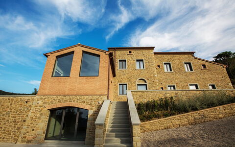 Villa Degli Ulivi: Ejendom, Hus, Himmel, Bygning, Arkitektur, Hjem, Væg, Boligområde, Ejendom, Facade