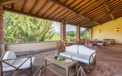 Villa Francesca: Ejendom, Ejendom, Værelse, Bygning, Hus, Indretning, Møbel, Hjem, Estate, Loft