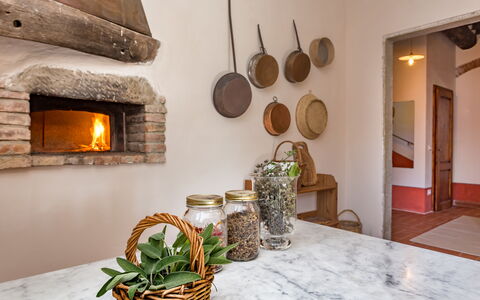 Villa Marina: Værelse, Ejendom, Indretning, Loft, Hus, Stue, Bygning, Ejendom, Møbel, Hjem