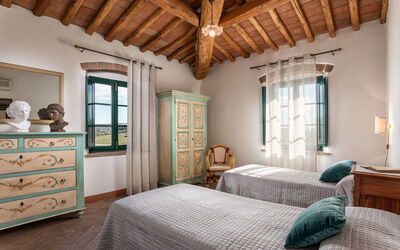 agriturismo-la-papessa-chianti-san-donato-farmhouse-rododendro-bedroom