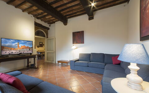 Villa Le Caggia: Værelse, Ejendom, Møbel, Bygning, Stue, Indretning, Hus, Ejendom, Etage, Bord