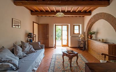 Castagneto: Værelse, Ejendom, Bygning, Indretning, Møbel, Hus, Loft, Stue, Ejendom, Estate