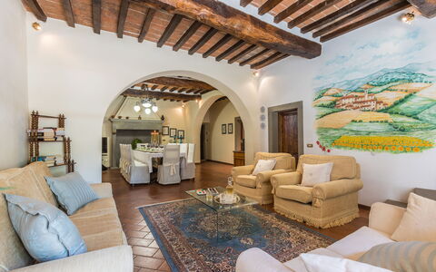 Palazzo Rosadi: Ejendom, Værelse, Stue, Bygning, Indretning, Møbel, Ejendom, Hus, Loft, Hjem