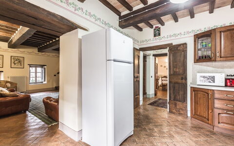 Torre del Cielo: Ejendom, Bygning, Værelse, Indretning, Loft, Etage, Hus, Hjem, Møbel, Belysning