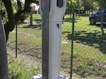 tenuta-san-jacopo-cavriglia-multiproperty-electric-car-charger
