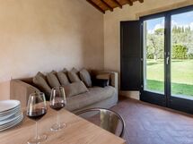 tenuta-san-jacopo-cavriglia-multiproperty-vinsantaia-trebbiano-living-room