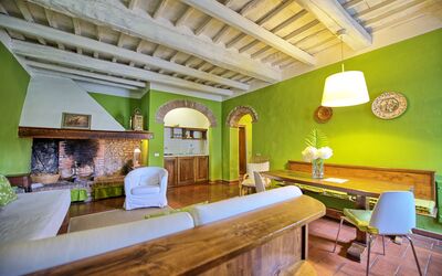 Archi: Ejendom, Værelse, Indretning, Bygning, Loft, Møbel, Hus, Ejendom, Hjem, Estate