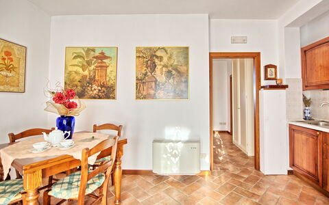 Casa Vasco: Værelse, Ejendom, Møbel, Bygning, Etage, Indretning, Hus, Ejendom, Hjem, Loft