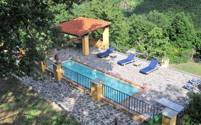 Villetta Gattaia: Plante, Træ, Landskab, Ejendom, Fritid, Eco Hotel, Kompositmateriale, Urban Design, Tag, Svømmepøl