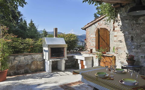 La Castagnara: Ejendom, Bygning, Hus, Ejendom, Hjem, Træ, Værelse, Estate, Gård, Villa