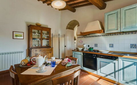 Antico Borgo San Lorenzo - Weddings And Events: Cabinetry, Ejendom, Møbel, Countertop, Bord, Træ, Køkken, Indretning, Belysning, Komfur