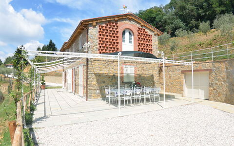 Villa Orchidea: Ejendom, Bygning, Hus, Arkitektur, Ejendom, Hjem, Estate, Facade, Villa, Værelse