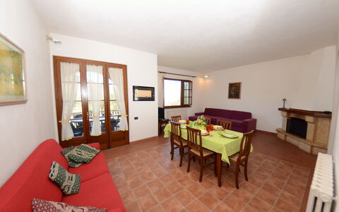 Villa Vaniglia Proprietà: Værelse, Ejendom, Møbel, Bygning, Ejendom, Indretning, Hus, Etage, Suite, Loft