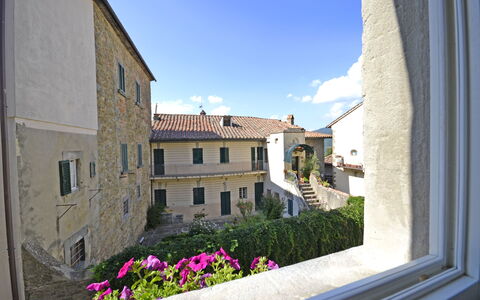 Appartamento Maccari: Ejendom, Bygning, Stad, Hus, Kvarter, Arkitektur, Vindue, Værelse, Himmel, Ferie