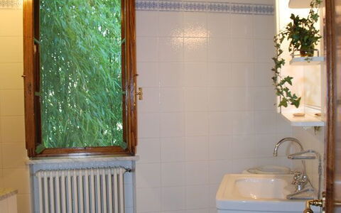 Casa Tonio: Badeværelse, Værelse, Ejendom, Bygning, Hus, Indretning, Etage, Arkitektur, Loft, Hjem