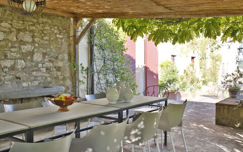 Ricavoli: Ejendom, Værelse, Indretning, Bygning, Bord, Væg, Spisestue, Hus, Ejendom, Møbel