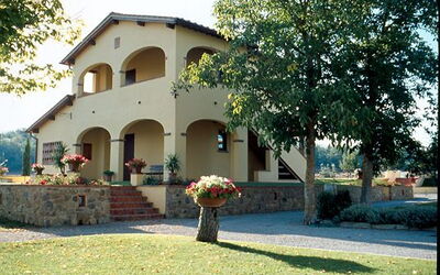 SAN FRUSTINO HOLIDAY RENTALS