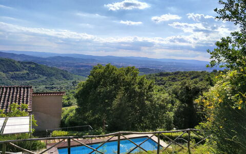 Villa Fusai: Himmel, Naturlige Landskab, Natur, Bjergrige Landskabsformer, Bjerg, Sky, Ødemark, Hill Station, Ejendom, Træ