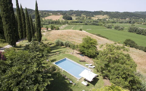 Villa Bacco: Ejendom, Land Lot, Landdistrikt, Luftfotografering, Estate, Græs, Træ, Hus, Teknologi, Landskab