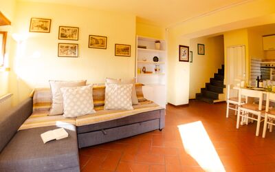 Bellavista Chiatri Oleandro: Værelse, Ejendom, Møbel, Indretning, Bygning, Etage, Suite, Hus, Ejendom, Stue