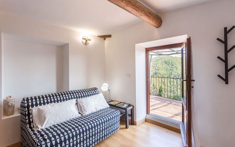 Casa Alice: Soveværelse, Værelse, Ejendom, Møbel, Seng, Loft, Indretning, Etage, Bygning, Hus