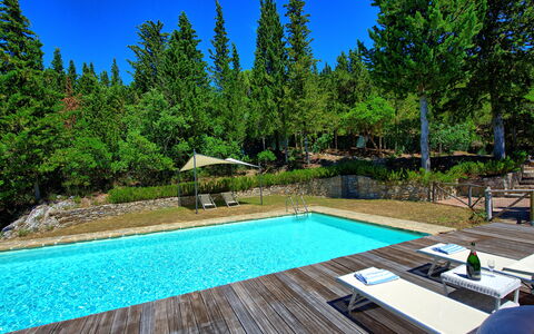 Casa Fioraie: Svømmepøl, Ejendom, Naturlige Landskab, Ejendom, Hus, Estate, Hjem, Fritid, Græs, Backyard