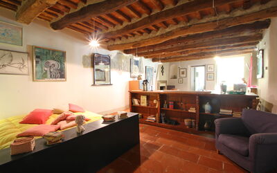 Geco 0: Ejendom, Værelse, Bygning, Stue, Møbel, Hus, Indretning, Loft, Bjælke, Ejendom