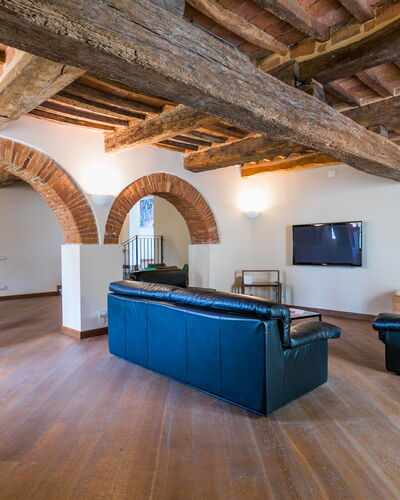 Villa la Guardia Vecchia 100.1