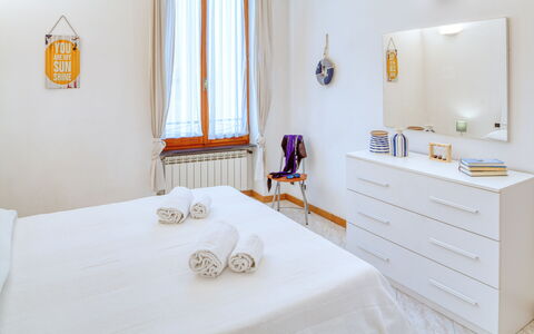 Luigina - Levanto: Værelse, Indretning, Textile, Kommode, Skuffe, Væg, Sengetøj, Hjem, Indretning, Cabinetry