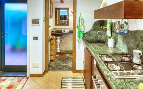 Mario - Levanto: Grøn, Værelse, Indretning, Dør, Etage, Home Dør, Gaskomfur, Komfur, Hus