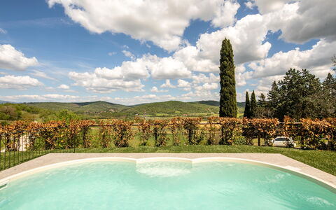 Valdambra Villa: Landskab, Svømmepøl, Have, Landscaping, Eco Hotel, Hacienda, Stuehus, Villa, Gård