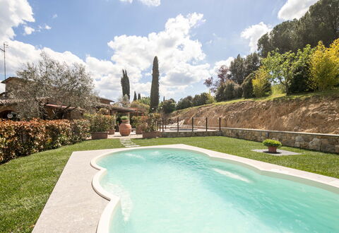 Valdambra Villa: Svømmepøl, Udvej, Thermae, Eco Hotel, Estate, Hacienda, Have, Fritid, Backyard, Landscaping