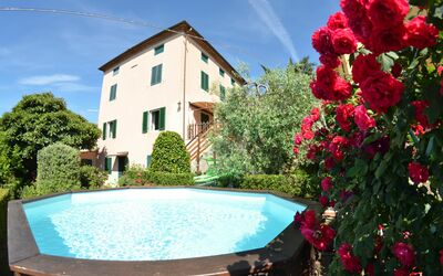 Alla Collina Del Sole