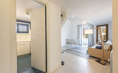 Residenza Morin: Bygning, Møbel, Hal, Hus, Træ, Komfort, Billedramme, Etage, Gulvbelægning