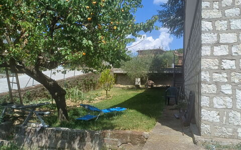 Casa Della Selce: Have, Backyard, Mursten, Skygge, Gård