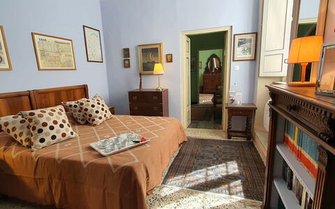 Residenza Otello: Billedramme, Ejendom, Møbel, Komfort, Bord, Bed Frame, Indretning, Træ, Etage, Skuffe