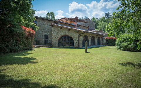 Mulino Al Suono - Badia Agnano, Toscana: Plante, Himmel, Sky, Naturlige Landskab, Vindue, Træ, Bygning, Land Lot, Græs-, Landskab