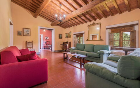 Fonte Nuova - Badia Agnano, Toscana: Møbel, Couch, Bord, Komfort, Gulvbelægning, Vindue, Arkitektur, Billedramme, Stue, Etage