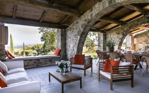 Villa Della Regina: Møbel, Ejendom, Bord, Plante, Bygning, Skygge, Stol, Indretning, Stueplante, Stue