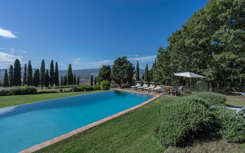 Orcia Panoramic View With Pool: Vand, Himmel, Plante, Sky, Svømmepøl, Træ, Naturlige Landskab, Land Lot, Græs, Fritid