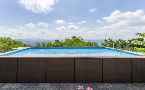 La Casa Di Elda, Holiday Home With Pool, Uzzano, T: Himmel, Vand, Sky, Svømmepøl, Rektangel, Plante, Udendørs Møbler, Skygge, Træ, Fritid