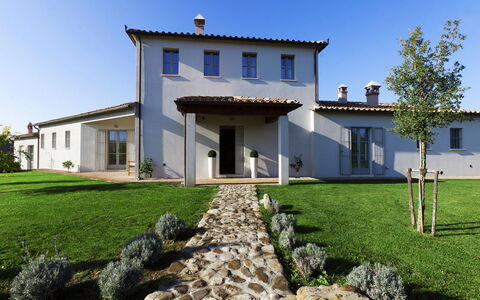 Villa Sant'andrea: Himmel, Plante, Ejendom, Bygning, Vindue, Natur, Land Lot, Hus, Sommerhus, Træ