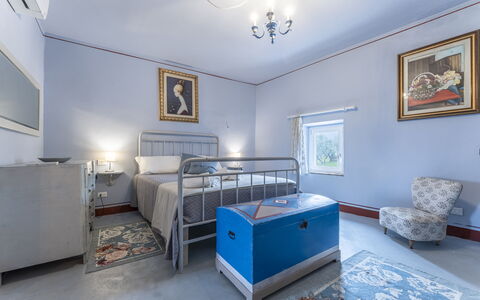 Country House Casalguidi 191 Private Pool: Billedramme, Bygning, Ejendom, Møbel, Cabinetry, Indretning, Belysning, Bord, Etage, Arkitektur