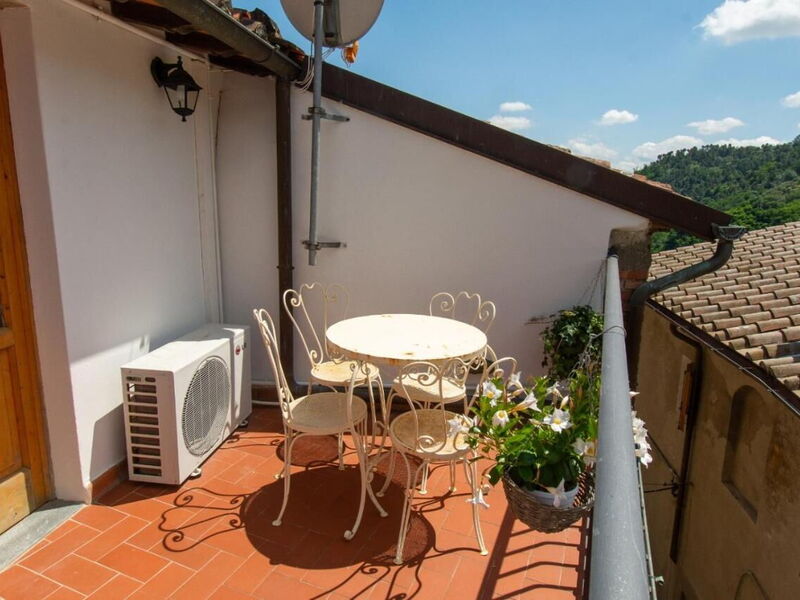 Casa Il Sogno With Private Jacuzzi In Pescia