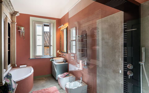 Sunset Sea View, Baratti, Populonia, Wifi, Ac: Ejendom, Håndvask, Sanitærarmatur, Badeværelse, Indretning, Træ, Bygning, Etage, Vindue